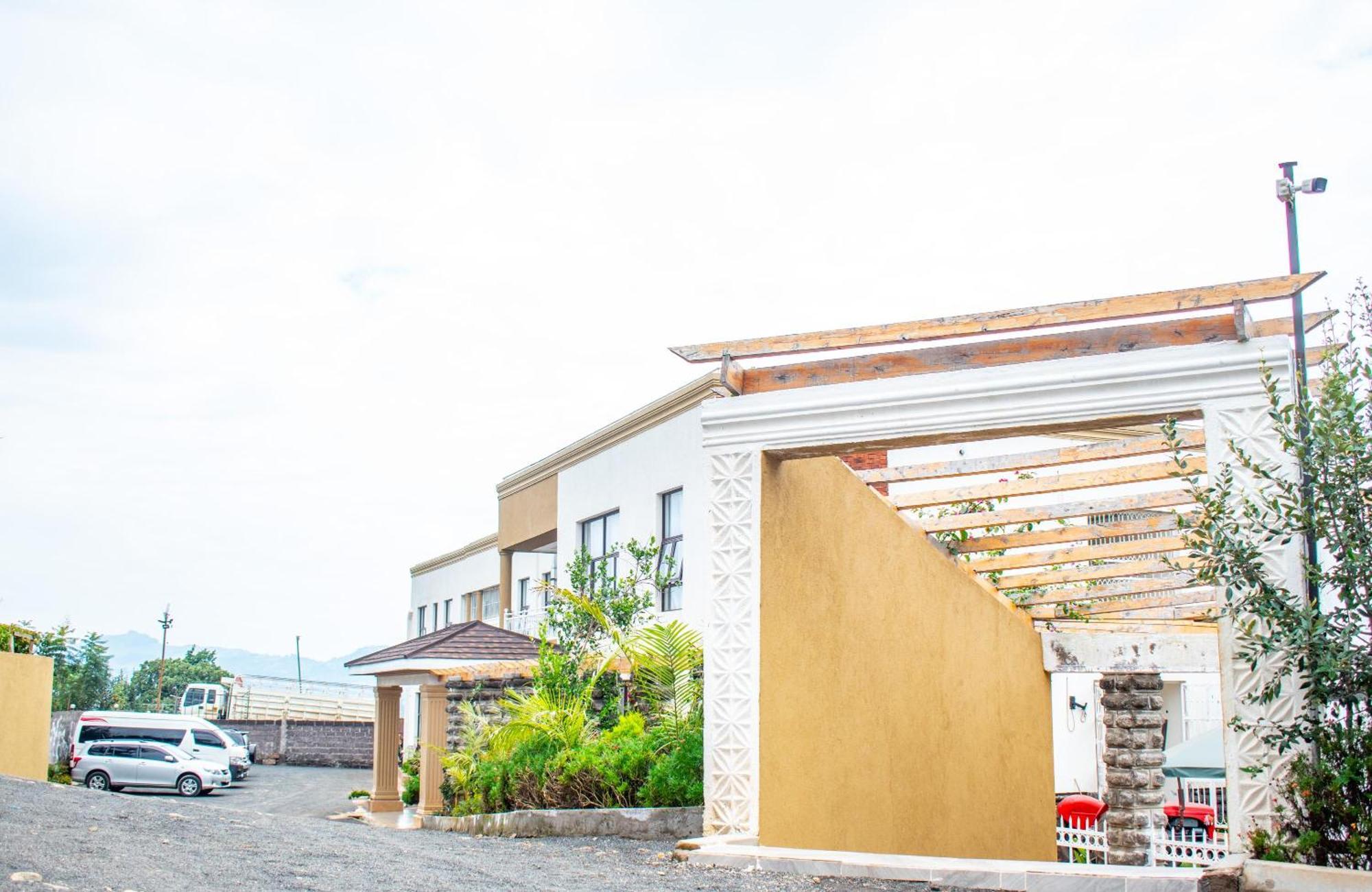 Angani Resorts & Spa Limited Shamenei Exteriör bild